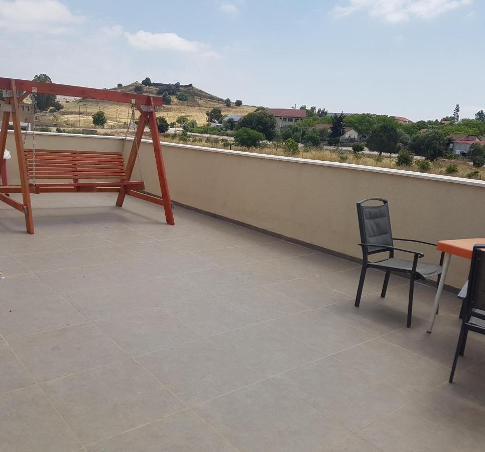 קשת לכנרת公寓 外观 照片